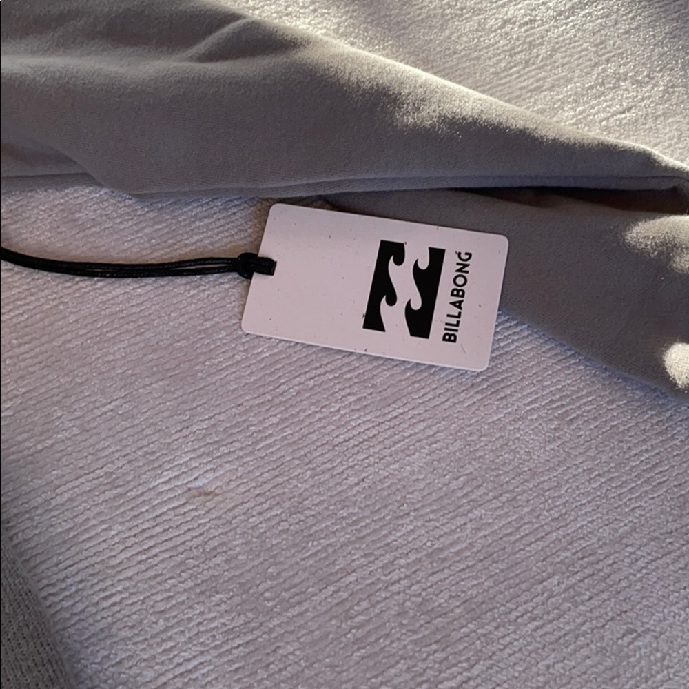 NEW Billabong children’s sweatshirt - Picture 2 of 6